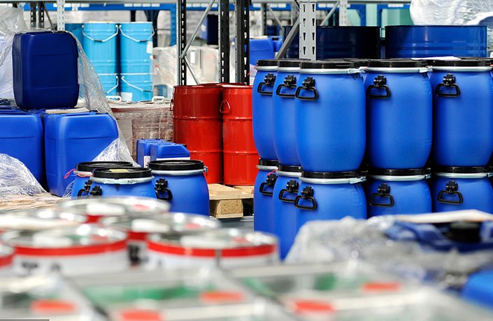 塑料桶蓋不會輕易破碎，不會生銹 01